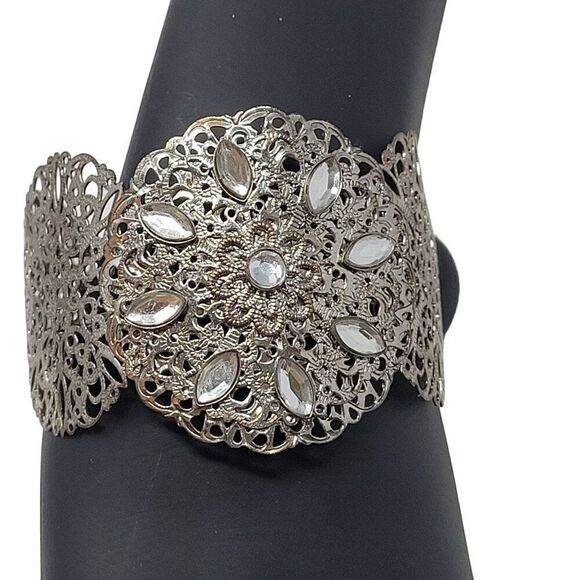 Vintage‎ Fillagree Metal Wide Cuff Bracelet Silver Rhinestone Perforated Scroll - Picture 2 of 9